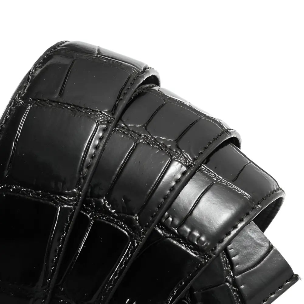 Black crocodile-patterned Damien belt strap for elegant style and sophisticated outfits