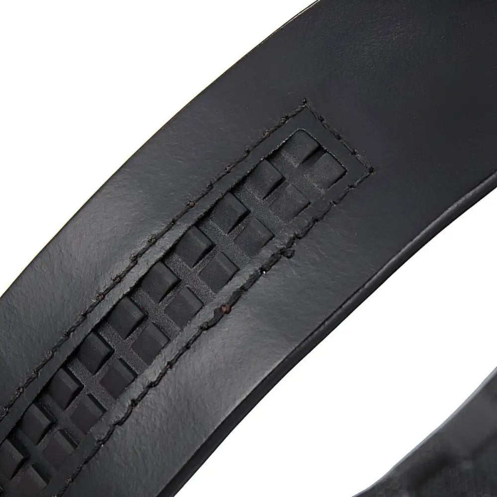 Black leather belt strap with textured design for a stylish leather belt look