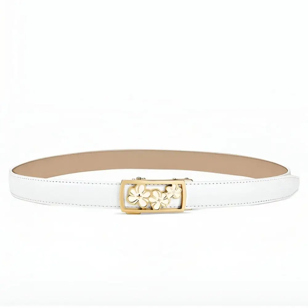 White grained leather belt with a unique floral buckle featuring three flowers for stylish elegance