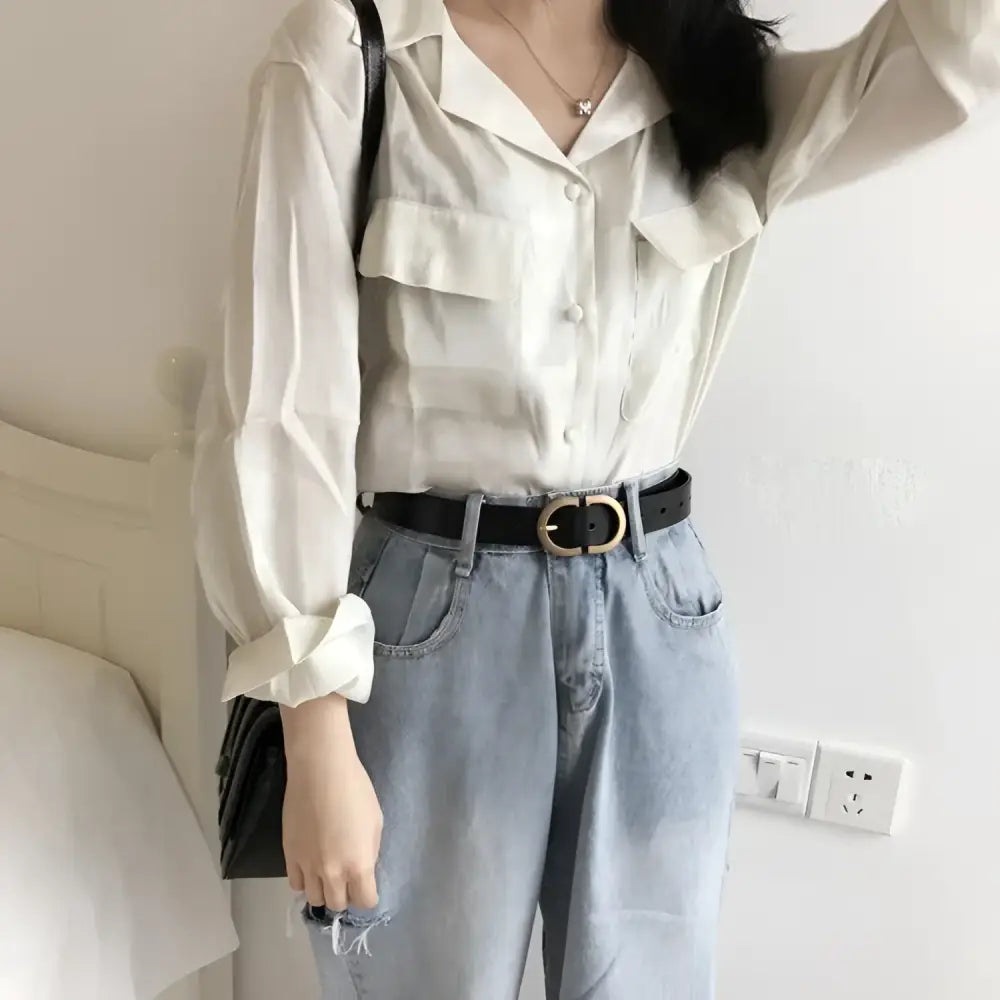 Woman’s outfit featuring Menenba Belt Black Leather with Gold Buckle