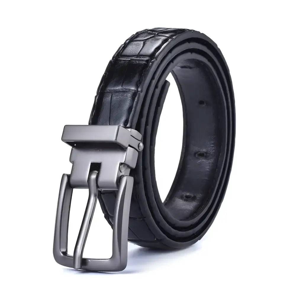 Reversible vegan leather belt with crocodile pattern and metal buckle for stylish wear