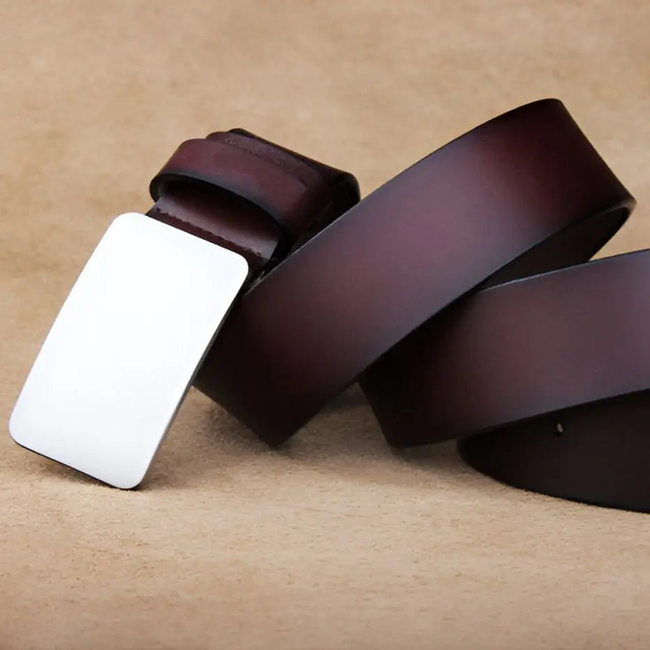 Brown full-grain leather belt with silver buckle for men’s fashion and accessories