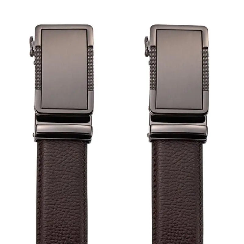 Two brown leather belts with boucle automatique and metal buckle, modèle Valentino style