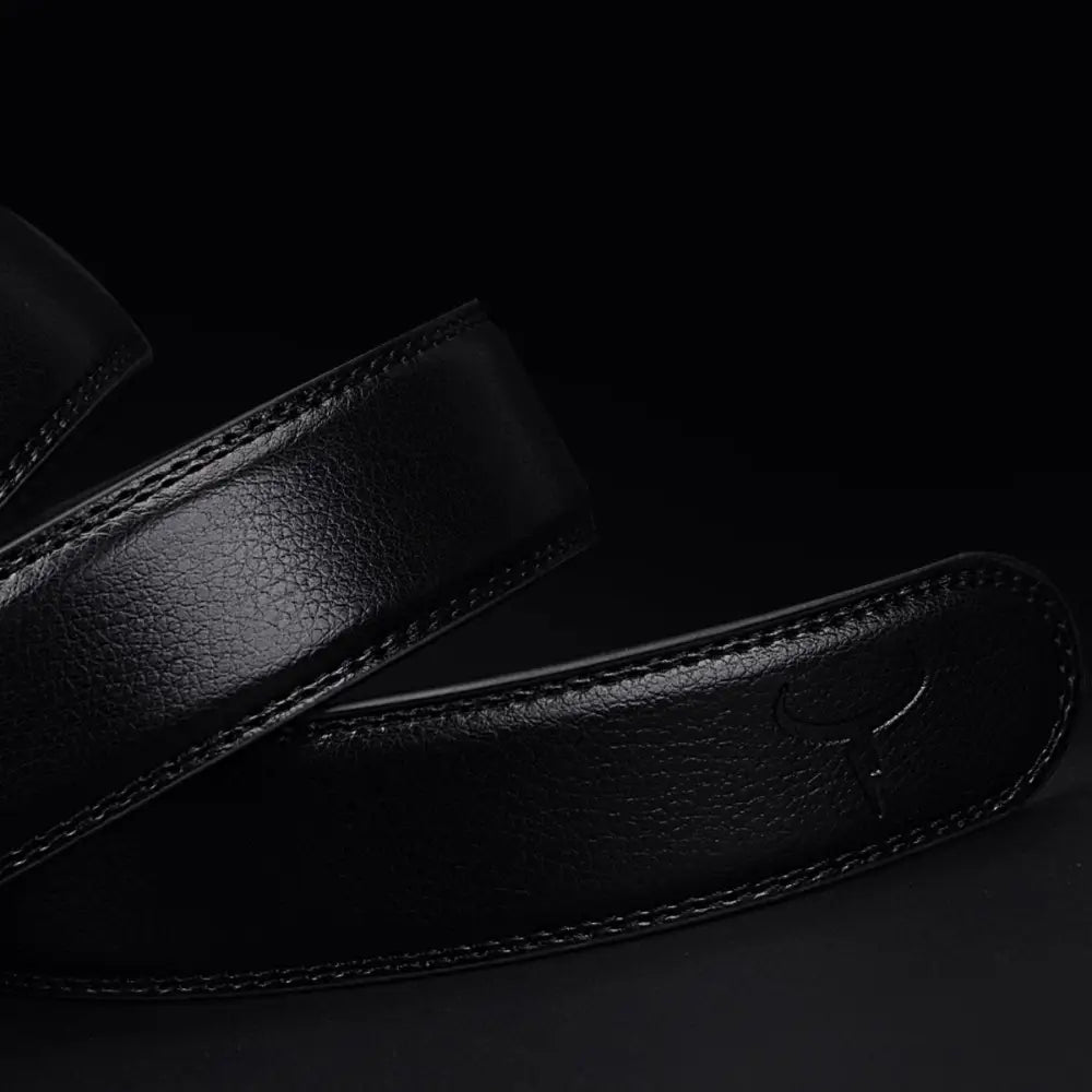 Black leather belt with silver buckle displayed in the product Black Leather Belt with Silver Buckle