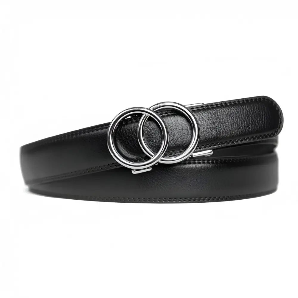 Black leather belt with interlocking silver circles worn with White Pants and an Olive-Green Shirt